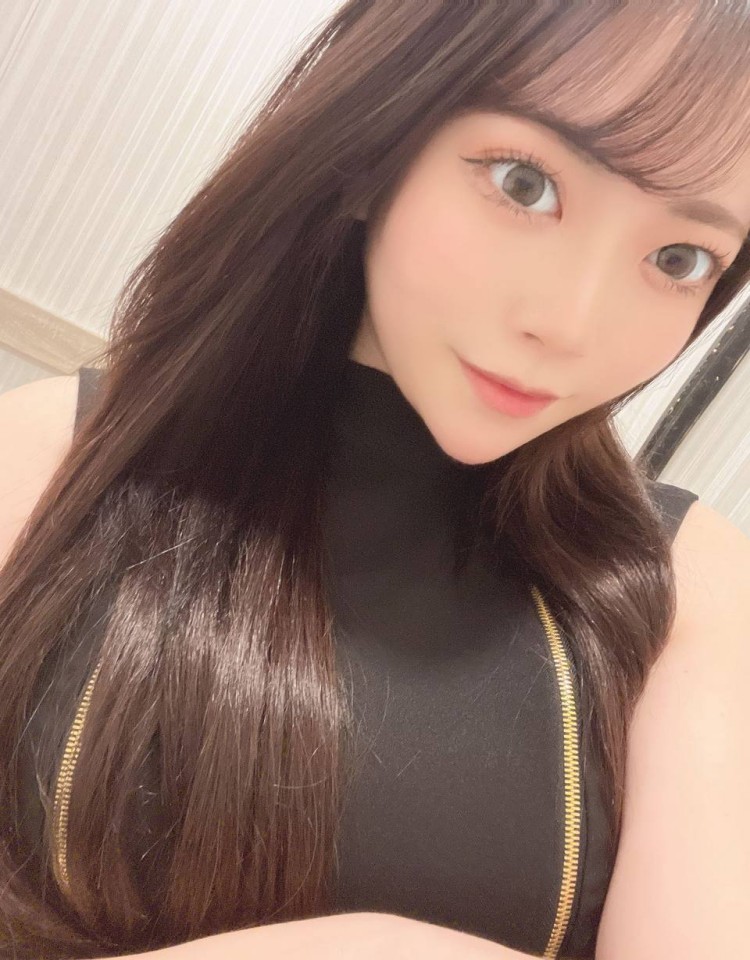 两个男人睡一个女人什么心理呢,HD中字高清在线观看